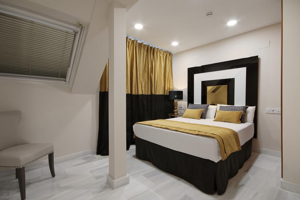 Suites Gran Via Capilla Real Grenade Extérieur photo