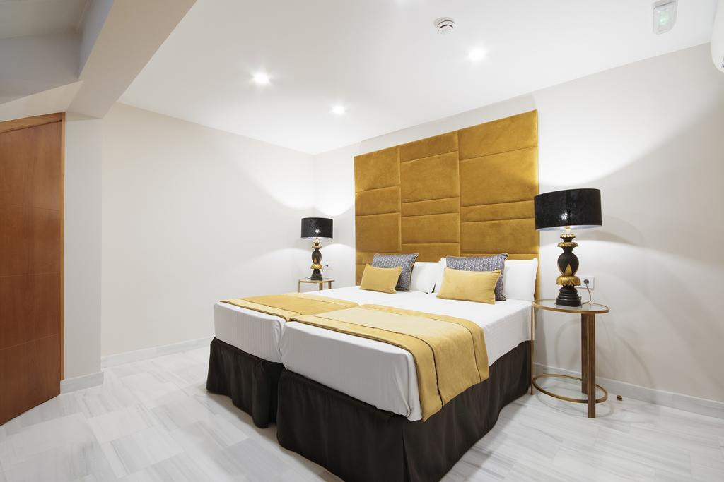Suites Gran Via Capilla Real Grenade Extérieur photo
