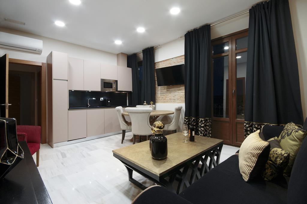 Suites Gran Via Capilla Real Grenade Extérieur photo